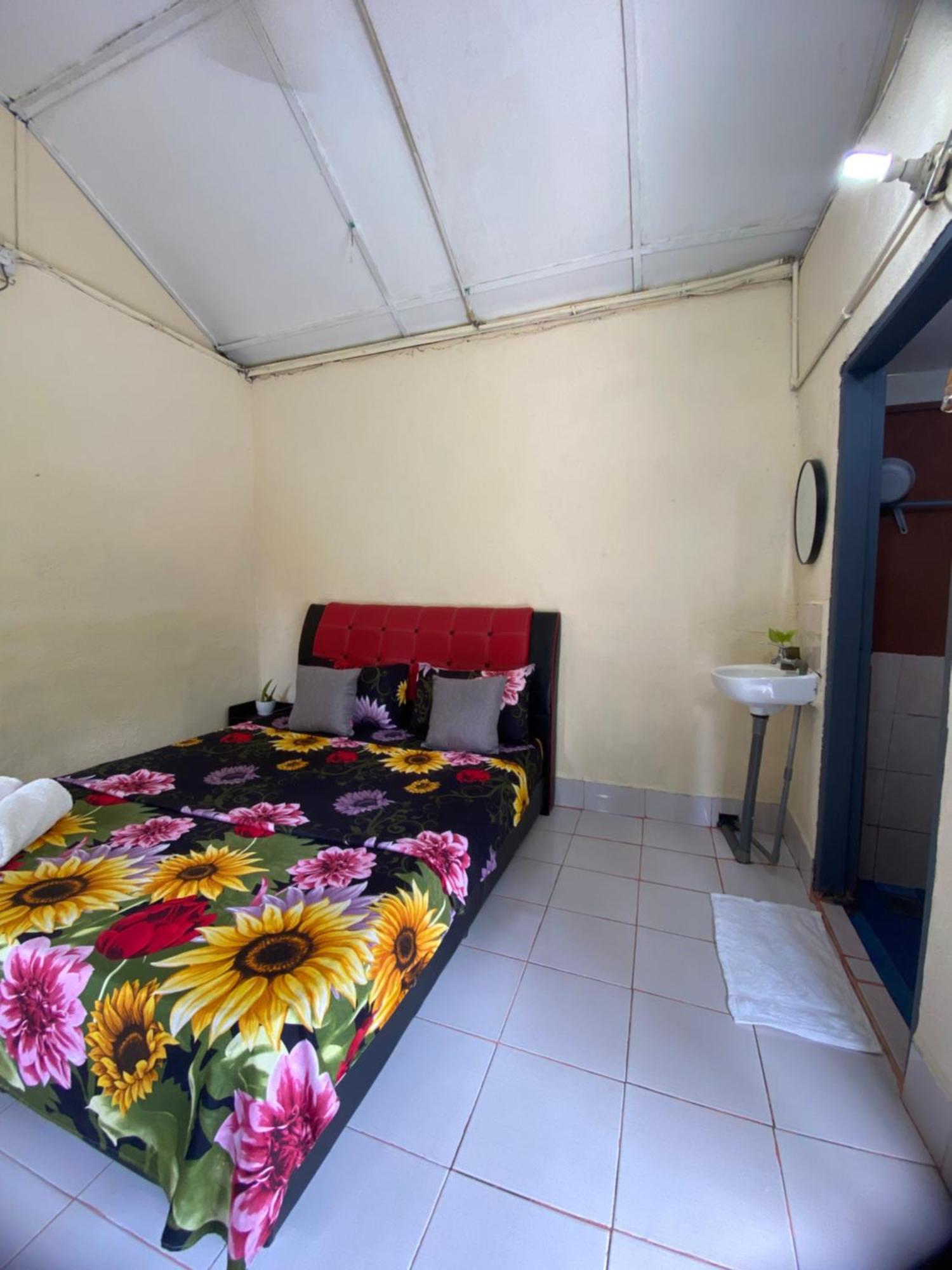 Durian Chalet Kuala Tahan Exterior photo